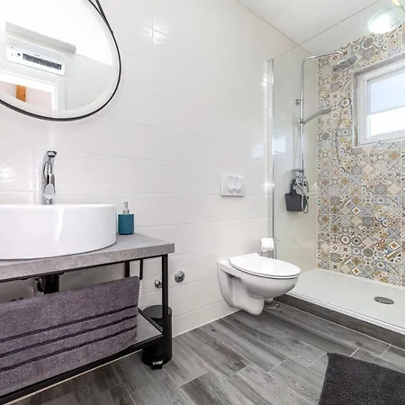 La Terza * Milohnici