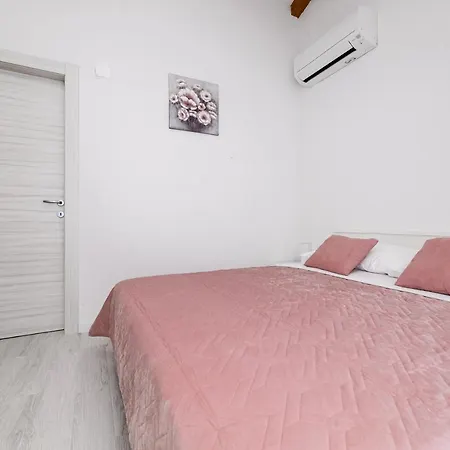 Vila La Terza *